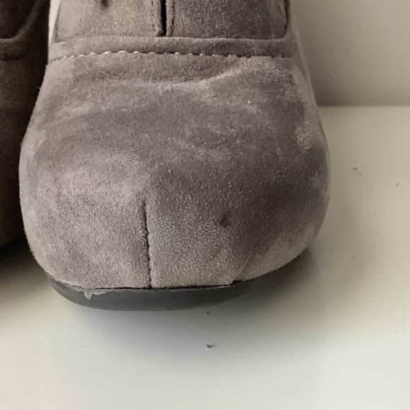 Me Too Lisbon Oxford Pumps Grey Suede - 6.5M - Picture 12 of 14